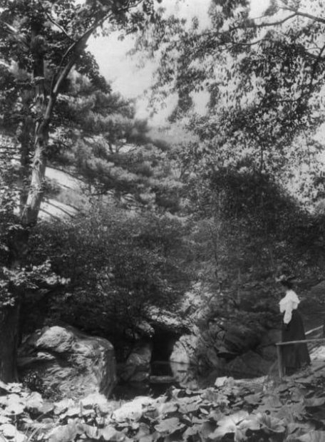 Woman and child in the Ramble, 1905