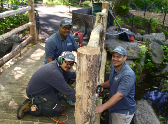 Conservancy crew at work