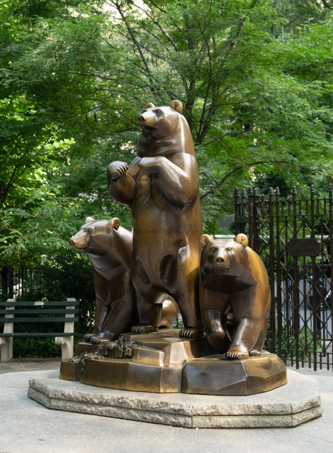 Group of Bears, installed in 1990.