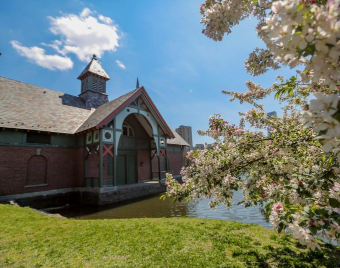 A view of the Dana Center, nestled on the banks of the Harlem Meer