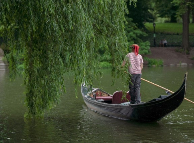Andre, Central Park gondolier