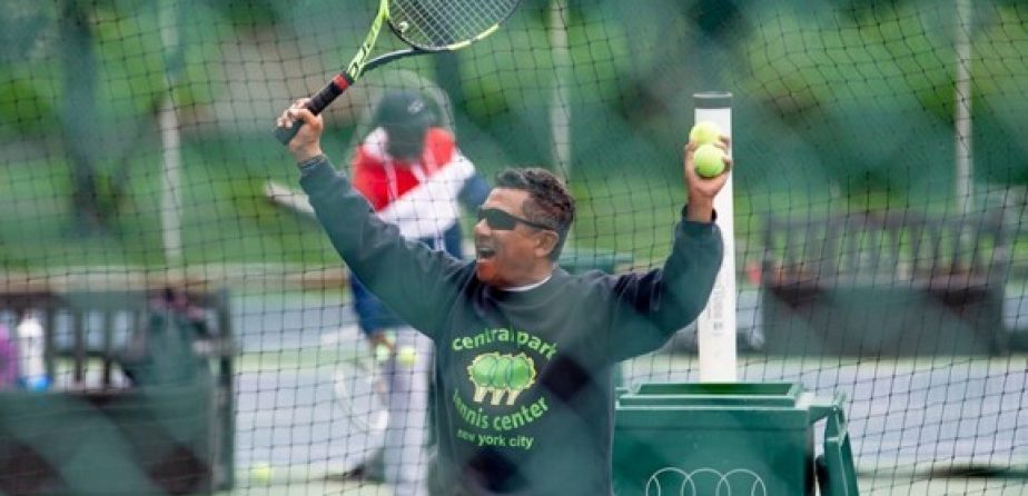 Tennis Pro Jorge celebrating