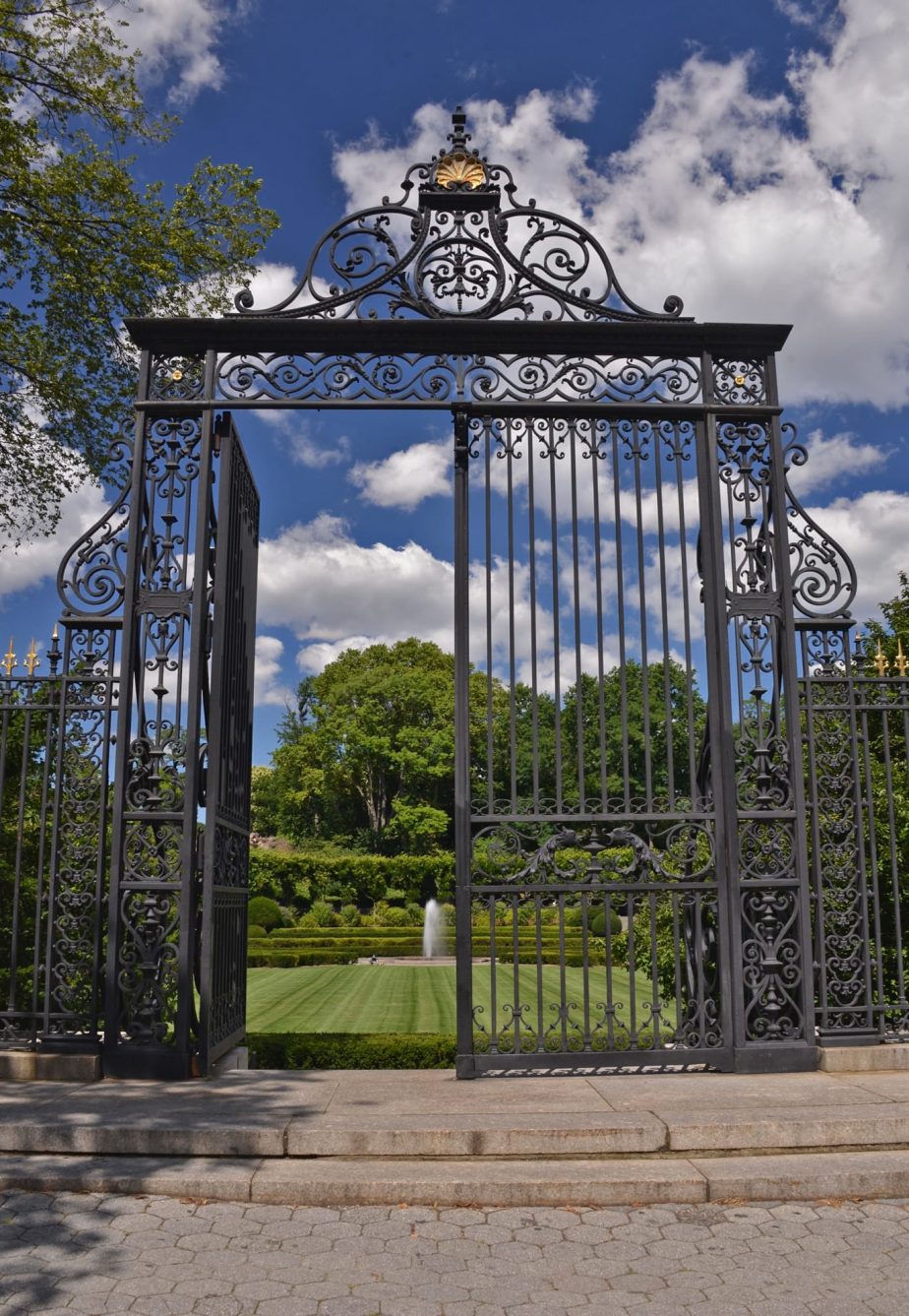 Vanderbilt Gate