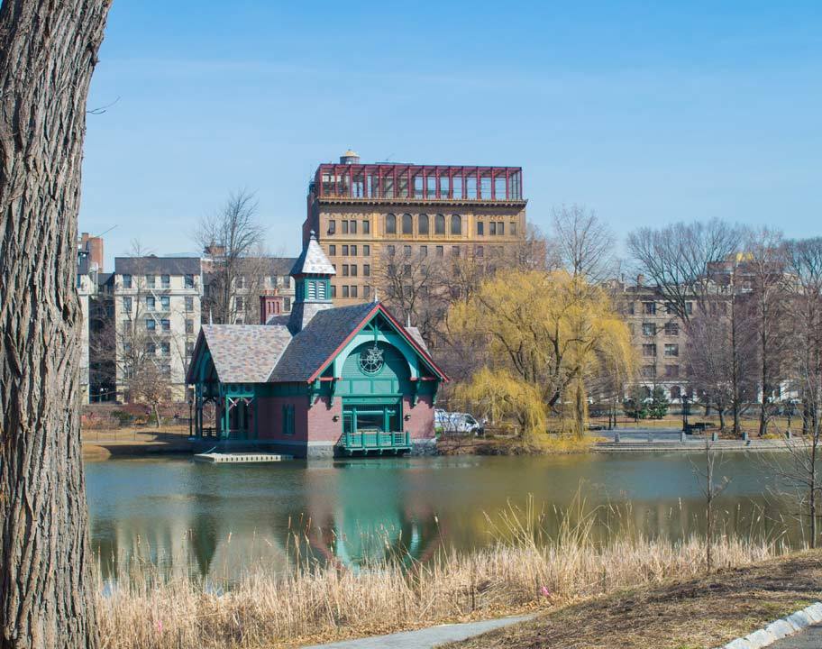 Dana Discovery Center