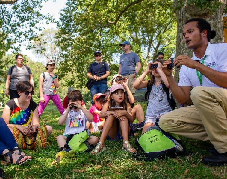 A Conservancy guide shows kids how to use binoculars