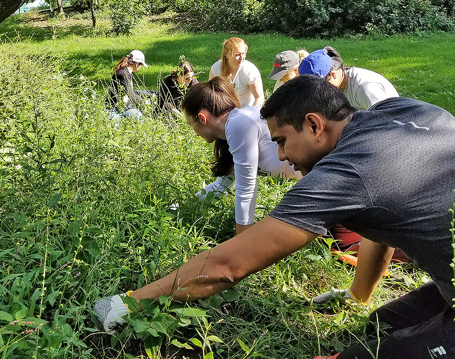 Nonprofit Day In The Dirt